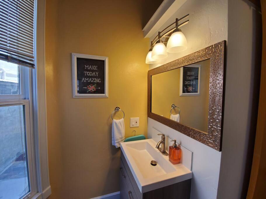Centrally Located Studio And Cozy Place Perfect For Travelers And Couples! Located In San Diego Downtown! Perfect For Your Quick Getaway! Διαμέρισμα Εξωτερικό φωτογραφία